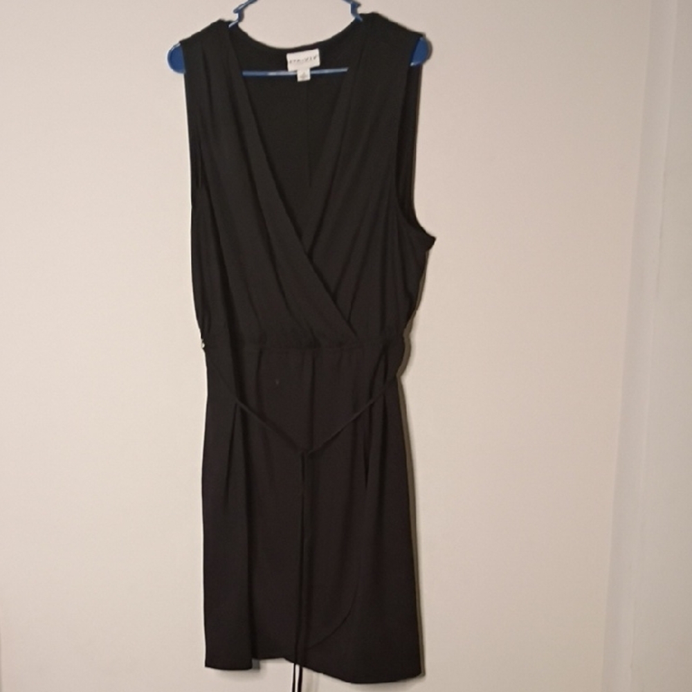 Ava & Viv Black Sleeveless Midi Dress